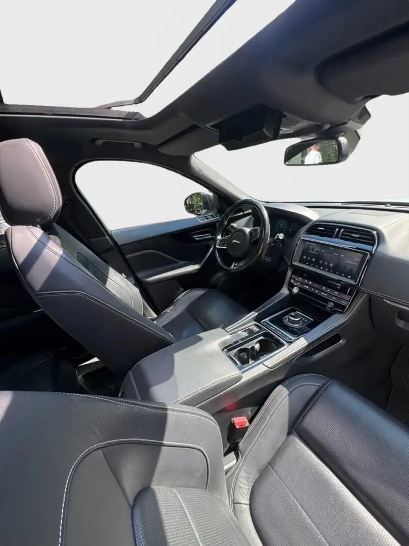 Jaguar F-Pace F-Pace Diesel 30d AWD R-Sport Weiß - 2