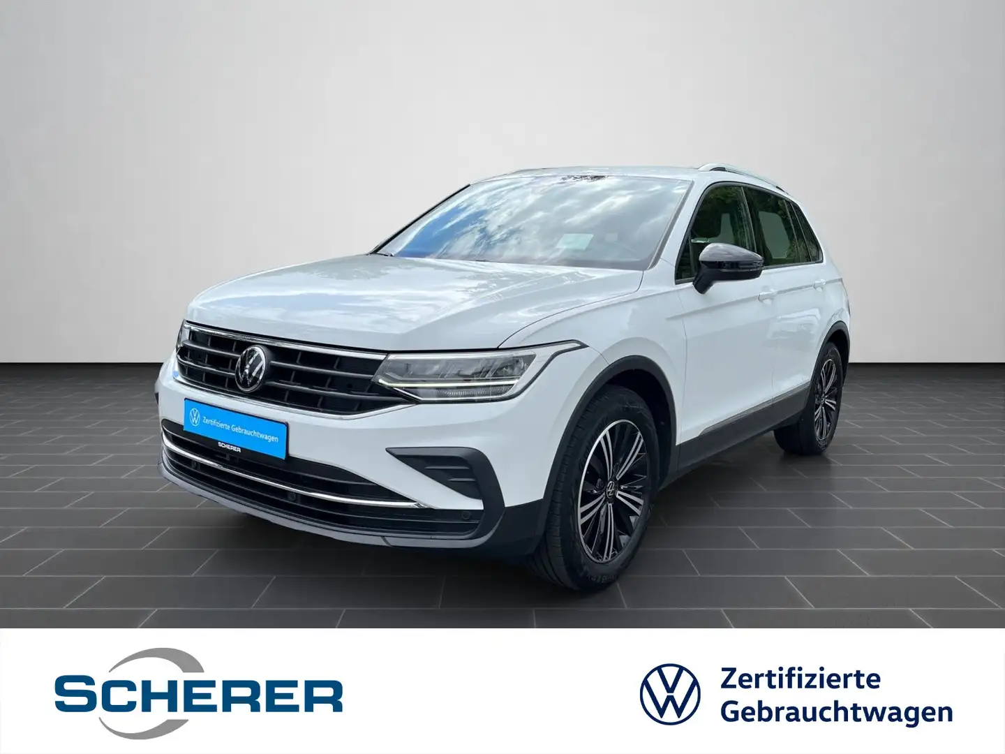 Volkswagen Tiguan ACTIVE 1.5 TSI, NAVI, AHK, ACC, SHZ, E-KL Weiß - 1