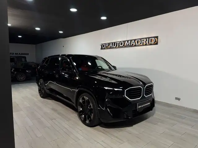 BMW XM 550 kW 748 CV Label Red