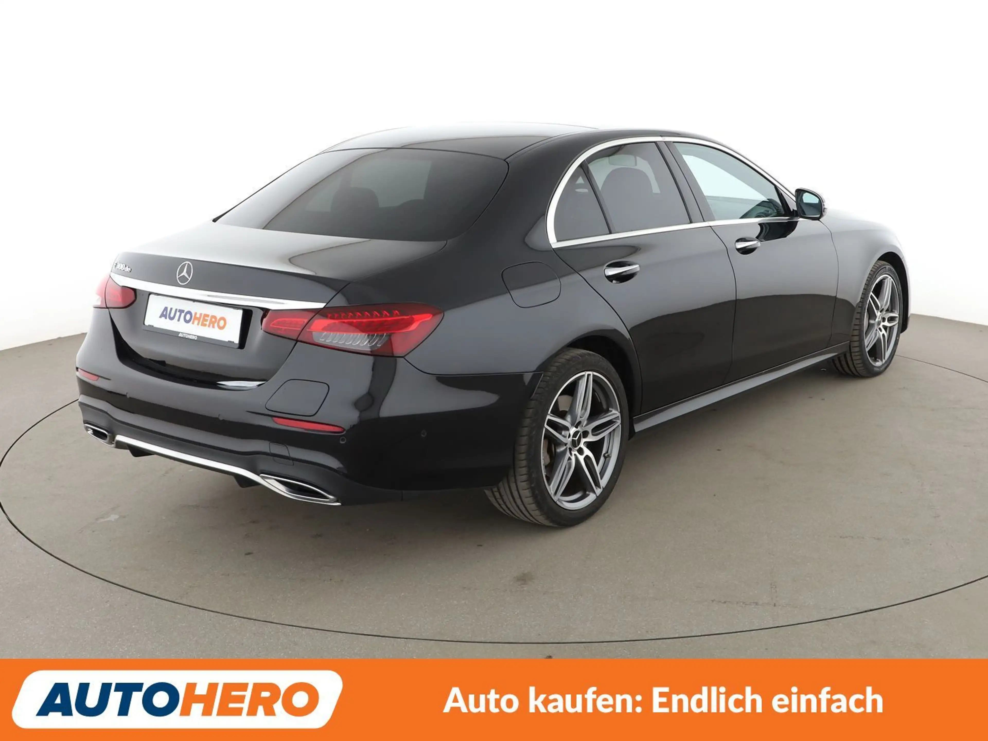 Mercedes-Benz E 300 E 300 de AMG Line Aut. *LED*360°*SHZ*ACC*VC* — photo 6