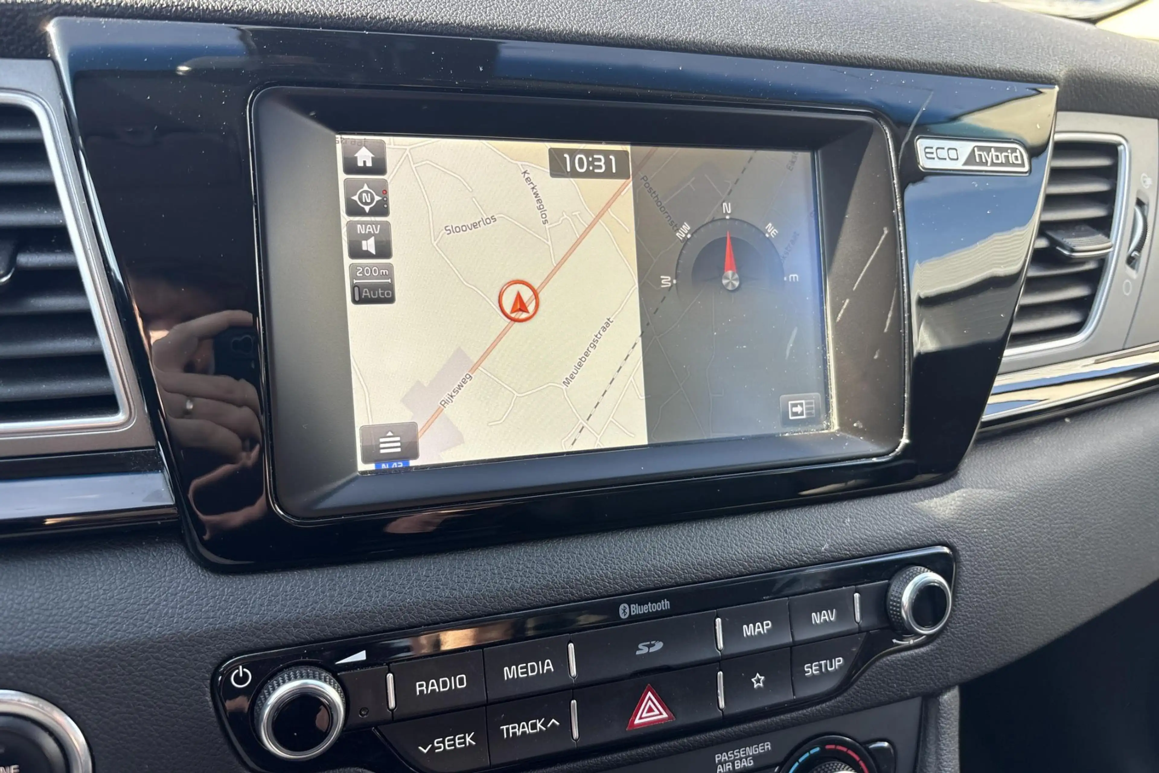 Kia Niro Fusion 1.6 GDi HEV 6DCT — photo 14