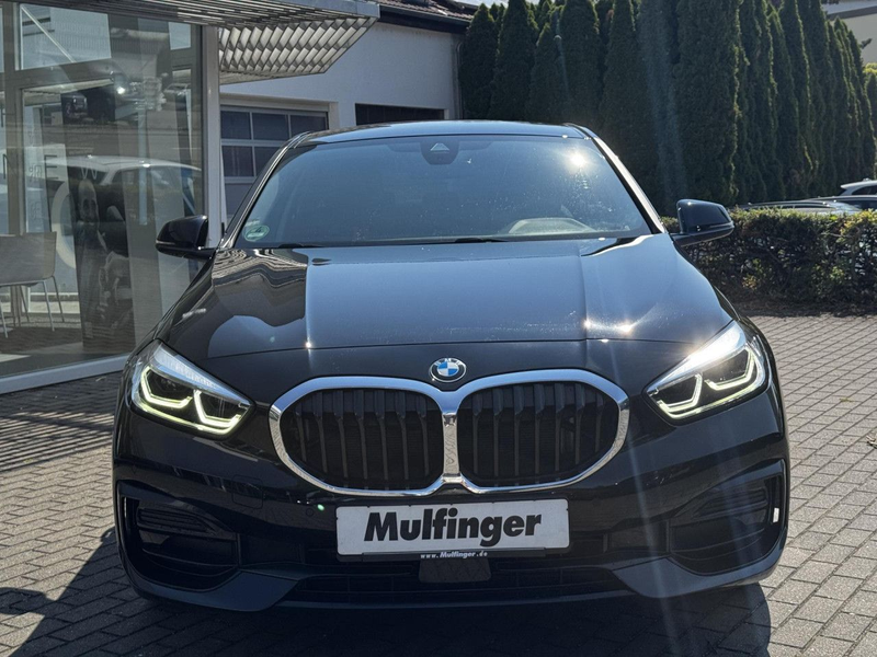 BMW 120 d xDr. Sport LiveProf.DrivAss.Lenkradh.LED18" — photo 3
