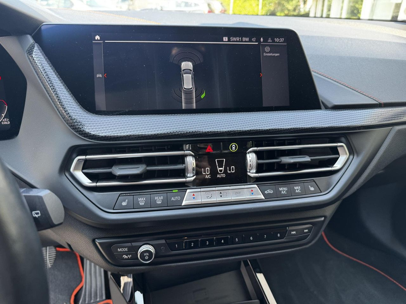 BMW 120 d xDr. Sport LiveProf.DrivAss.Lenkradh.LED18" — photo 12