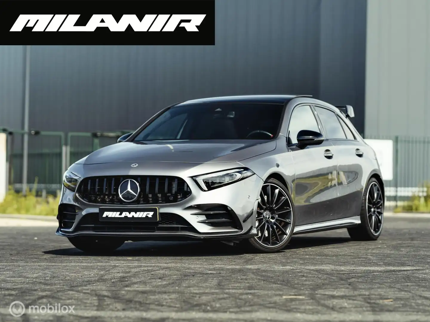 Mercedes-Benz A 35 AMG A35 4MATIC | Pano | Sfeer | CarPlay Grigio - 1