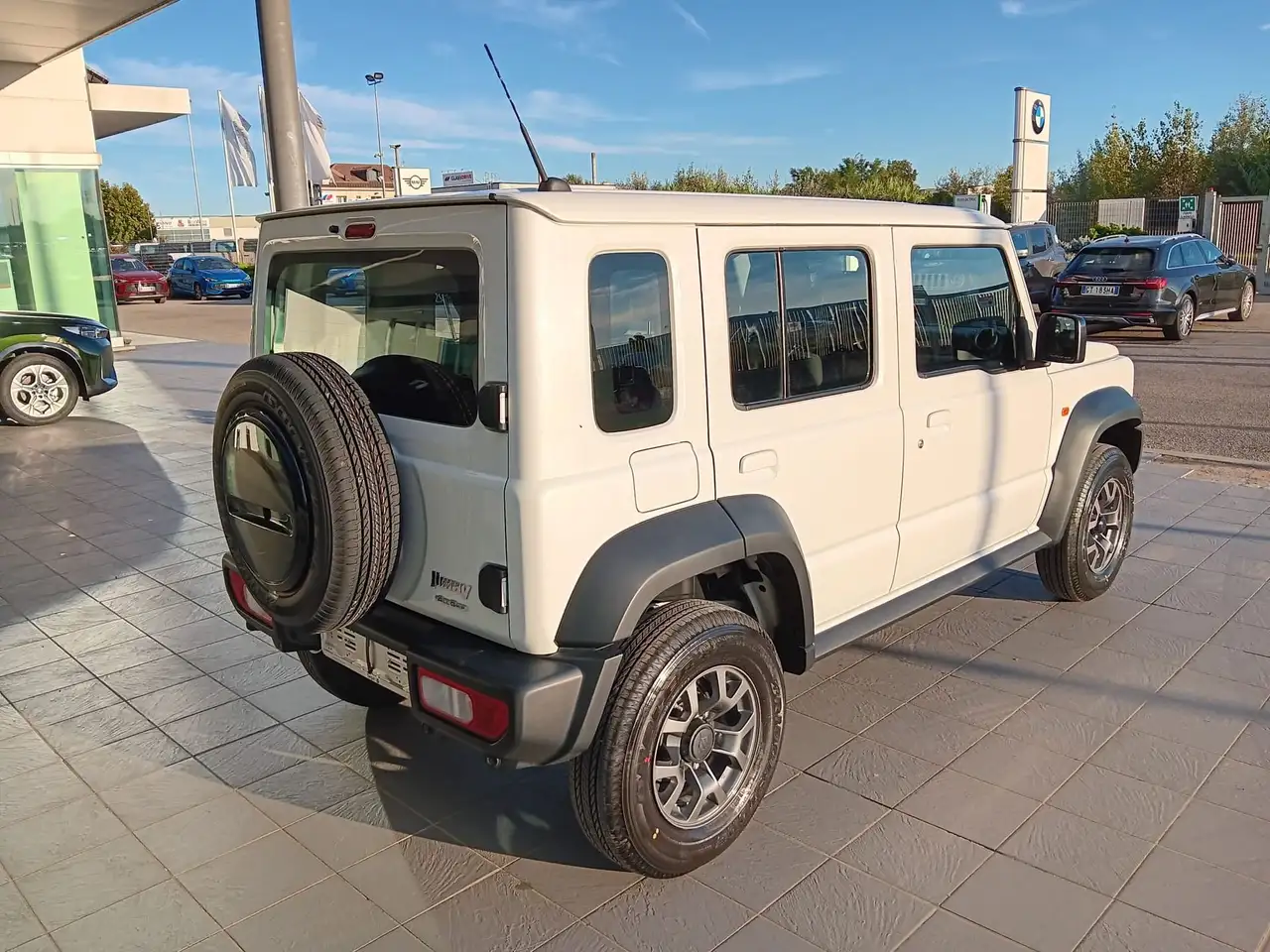 Suzuki Jimny 2025