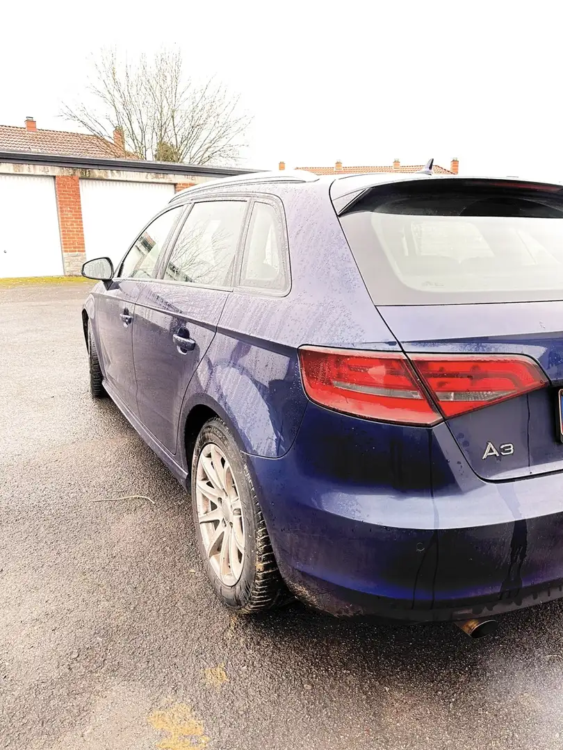 Audi A3 Sportback 1.6 TDi Attraction - 1