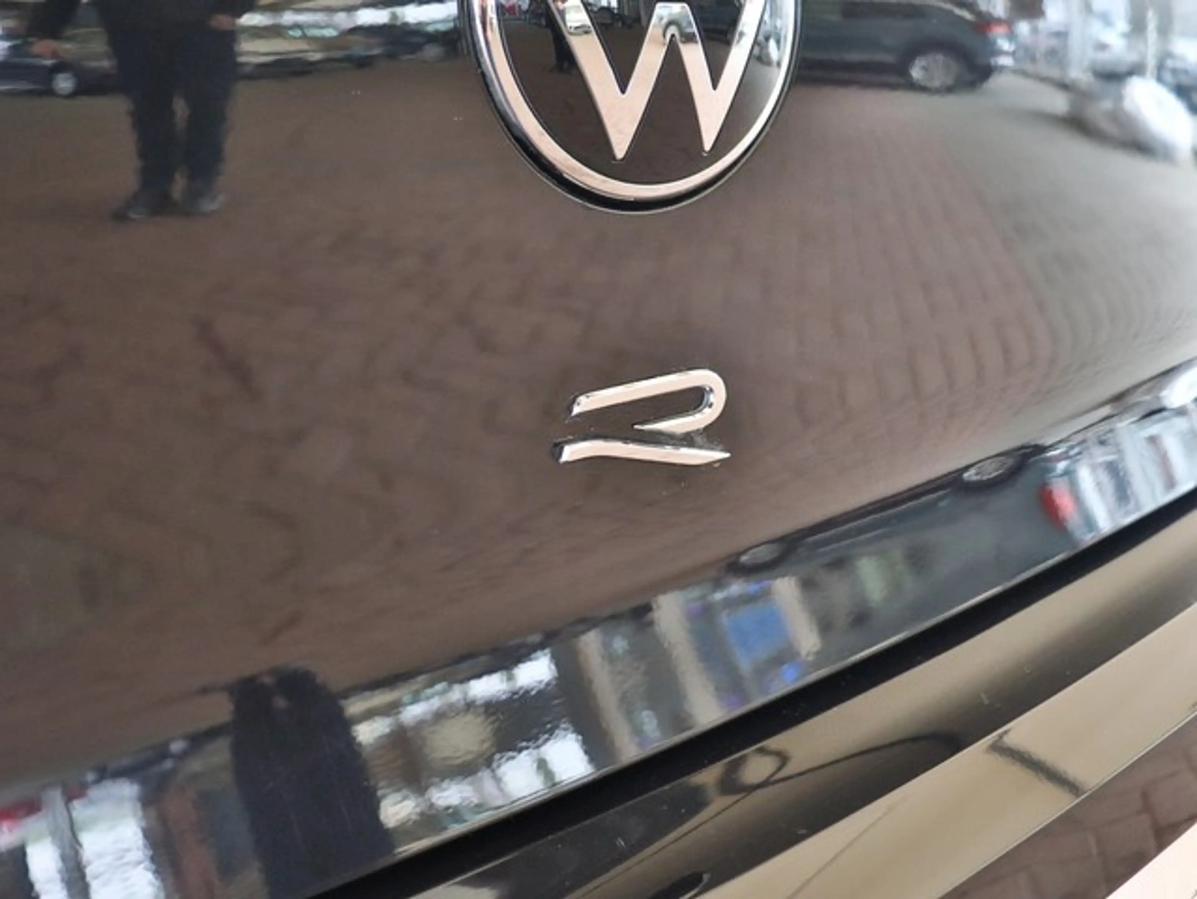 Volkswagen Golf R 2,0 l TSI OPF 4MOTION 235 kW (320 2.0 TSI DSG a... — photo 9