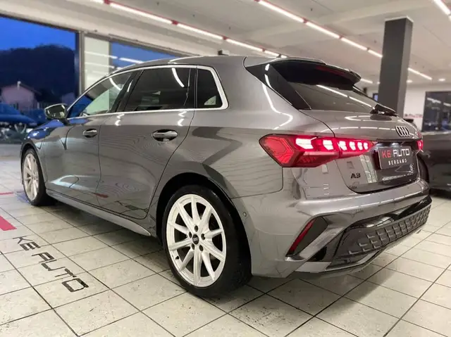 Audi A3 view 6