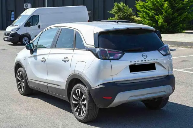 Opel Crossland view 4