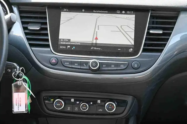 Opel Crossland view 15
