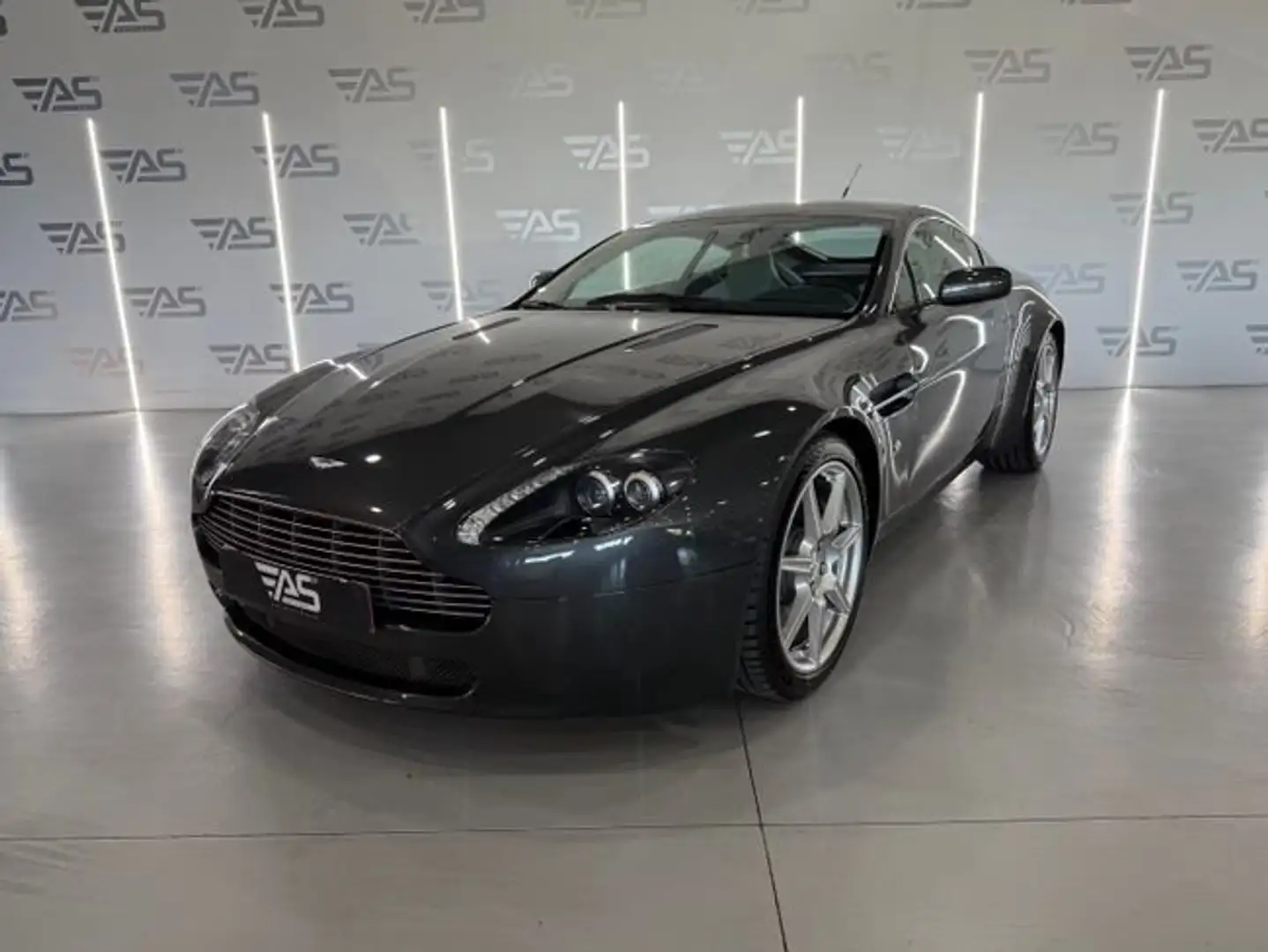 Aston Martin Vantage 4.3 Coupé Manual Gris - 1