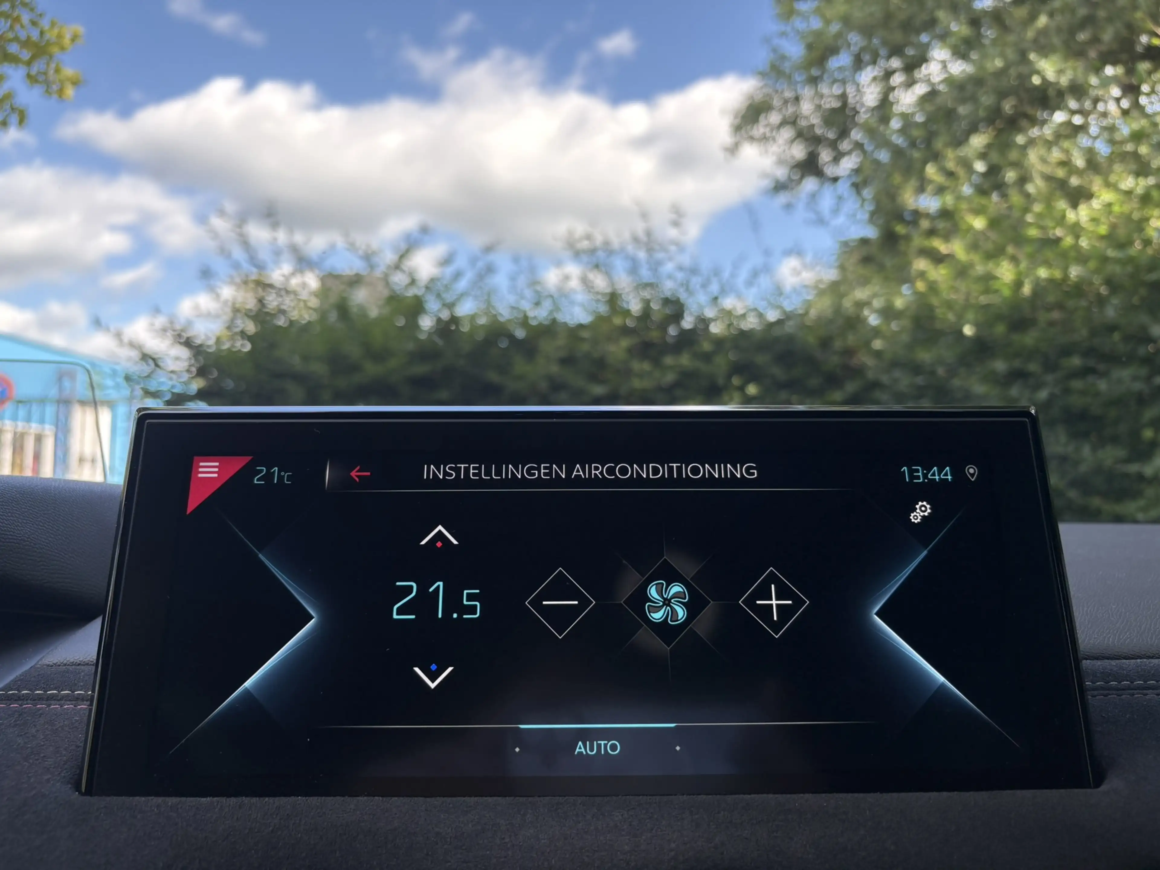 DS Automobiles DS 3 Crossback E-Tense So Chic 50 kWh -SOH 91%-LED-STOELVERWARMIN — photo 26