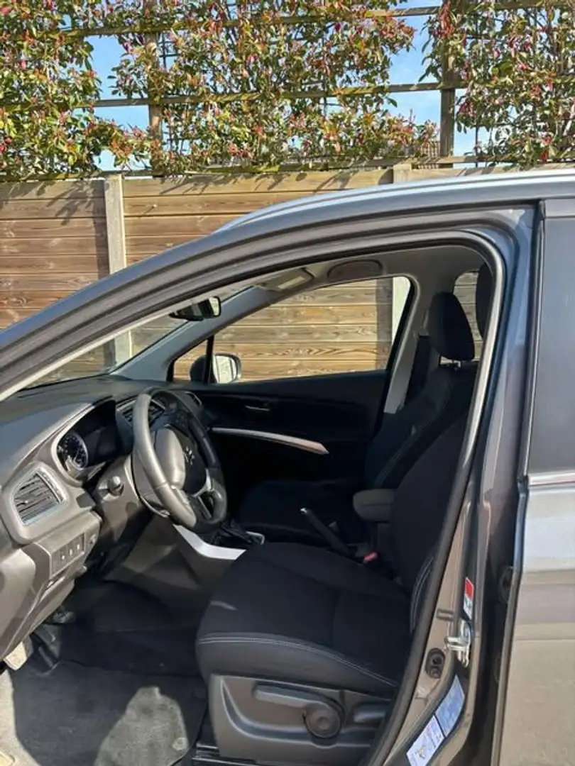 Suzuki SX4 S-Cross SX4 S-Cross 1.0 Boosterjet AutomatikComfort Grijs - 1