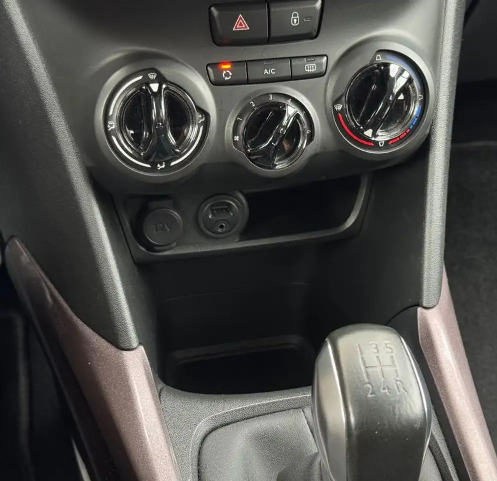 Peugeot 2008 2008 — photo 9