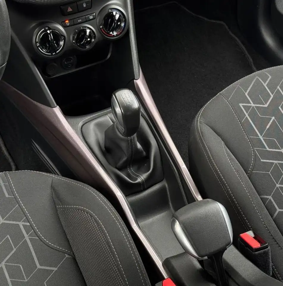 Peugeot 2008 2008 — photo 10
