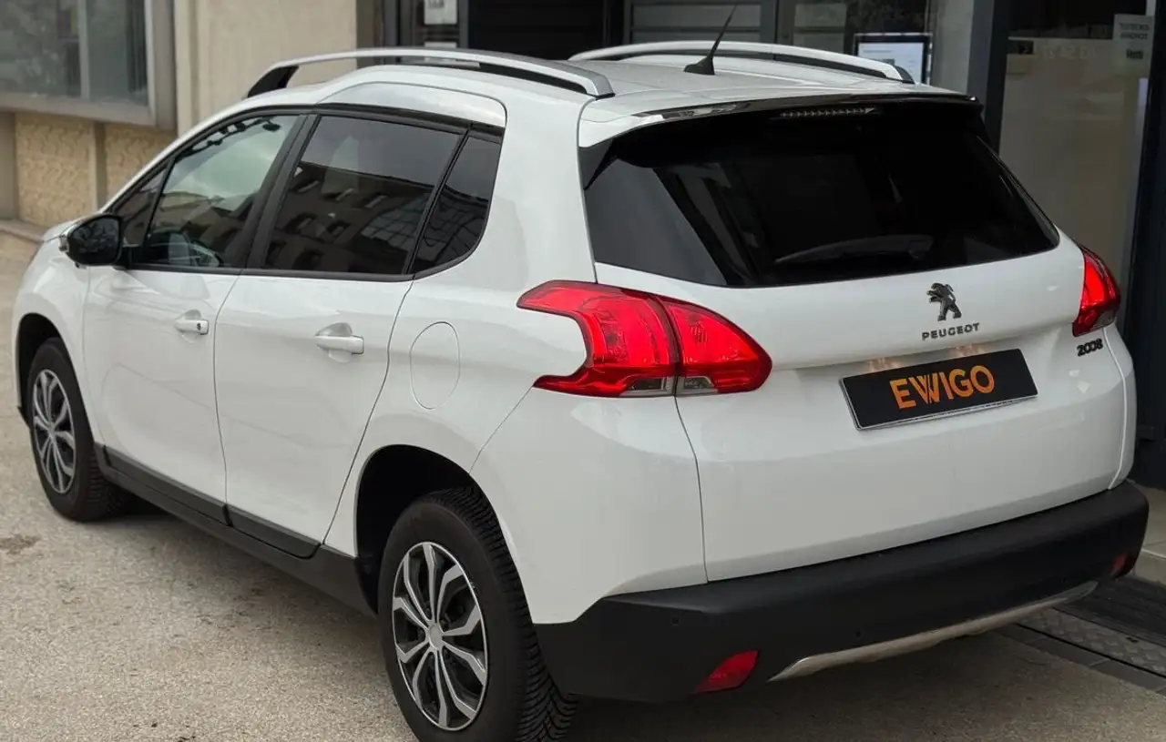Peugeot 2008 2008 — photo 2