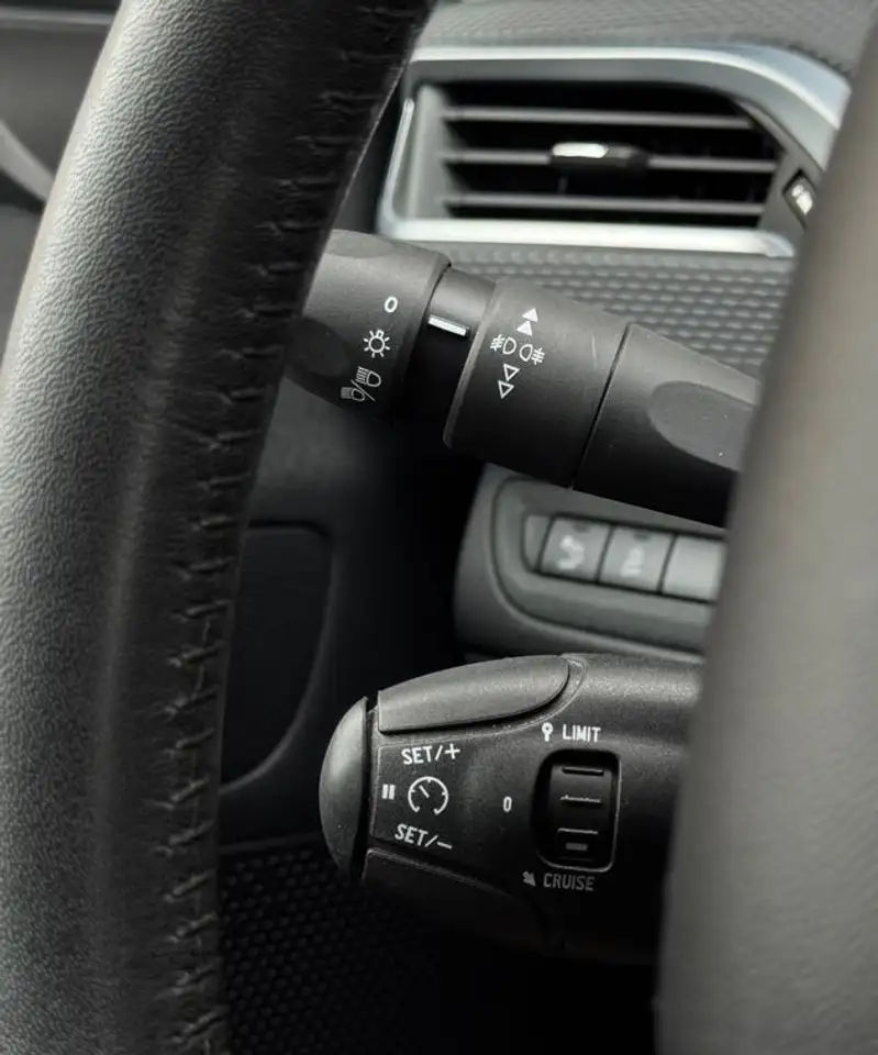 Peugeot 2008 2008 — photo 11
