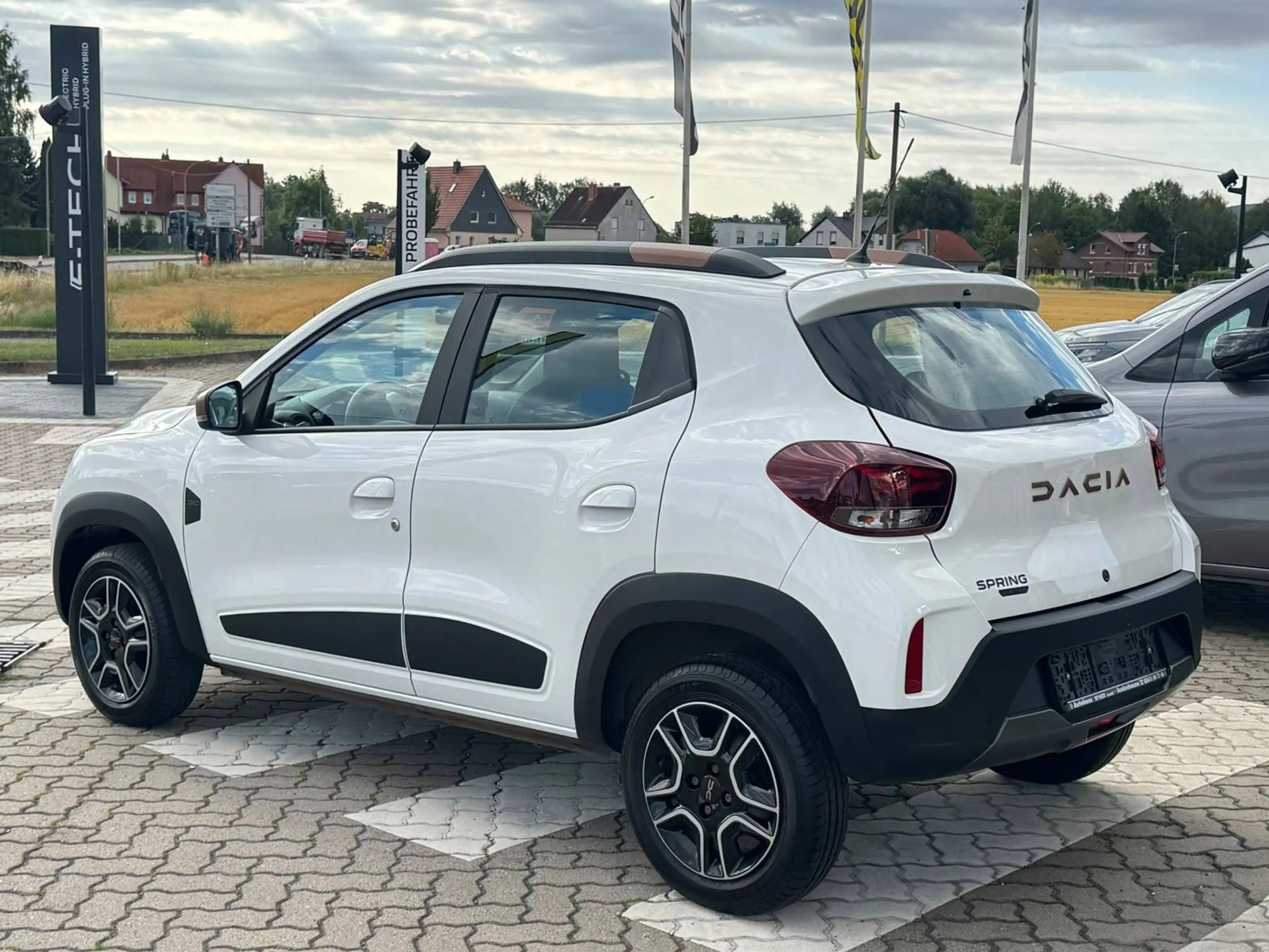 Dacia Spring Extreme ELECTRIC 65 *CCS/RFK/EPH* — photo 4