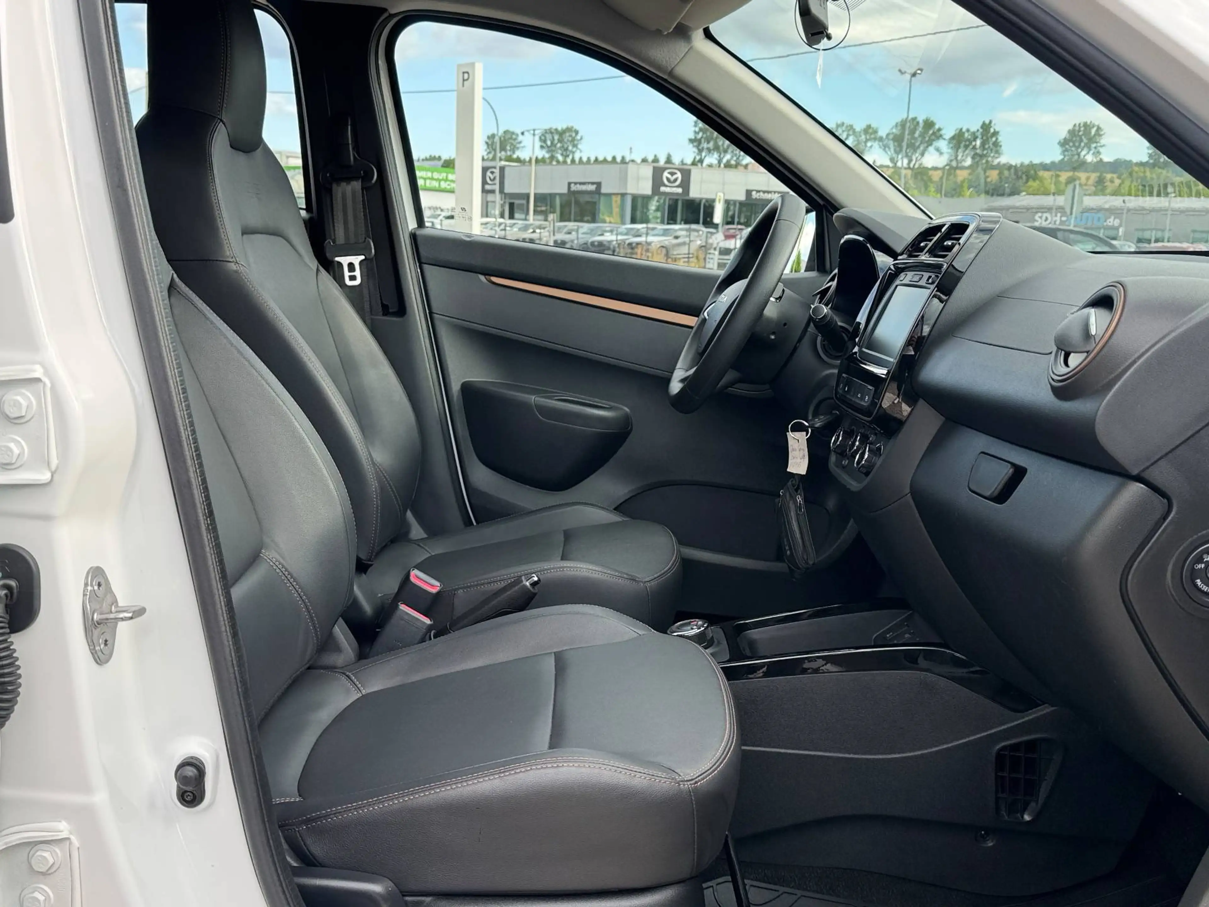Dacia Spring Extreme ELECTRIC 65 *CCS/RFK/EPH* — photo 9