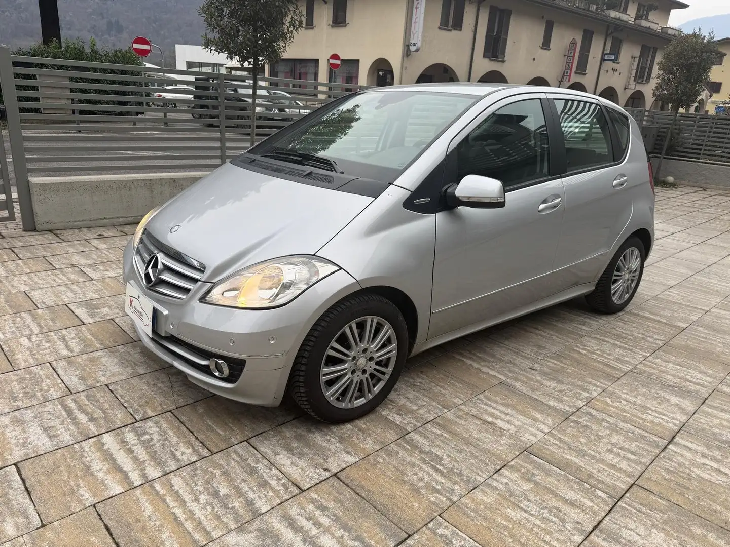 Mercedes-Benz A 180 A 180 cdi Elegance Grigio - 2