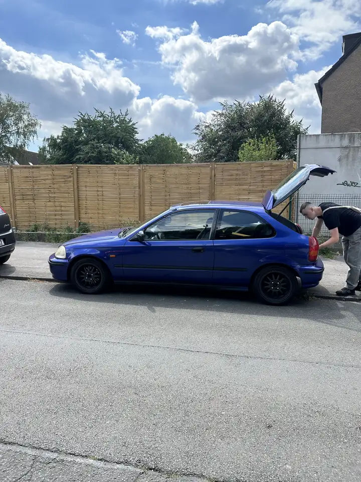 Honda Civic 1.4i S, foto 2