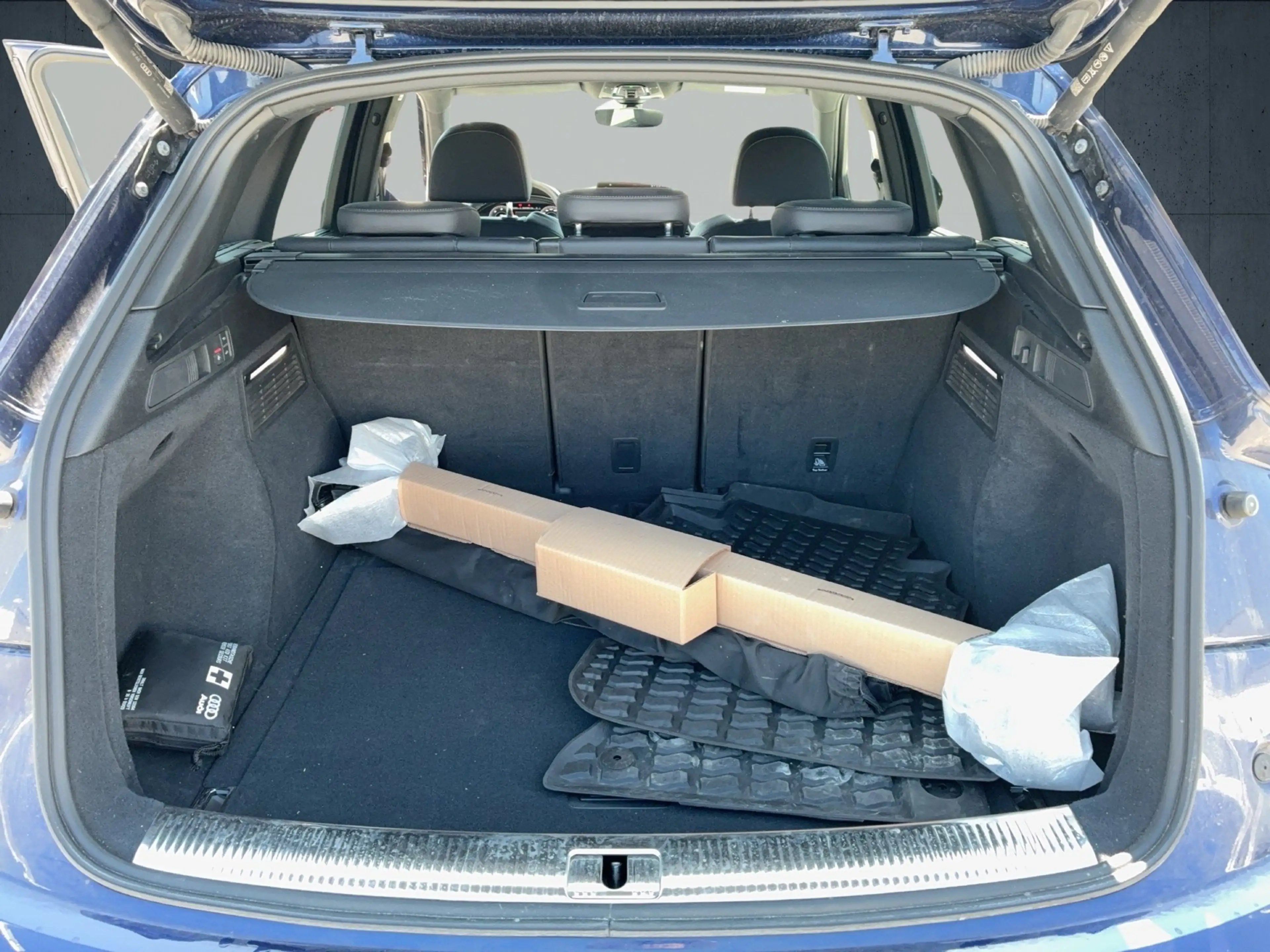 Audi SQ5 SUV TDI tiptr. Luft PANO HUD 21 AHK Matrix — photo 14