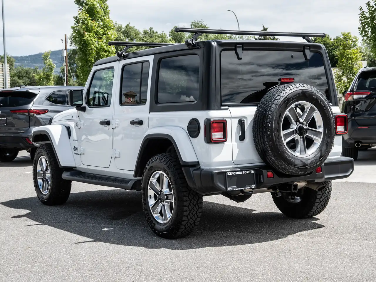 Jeep Wrangler снимка Jeep Wrangler