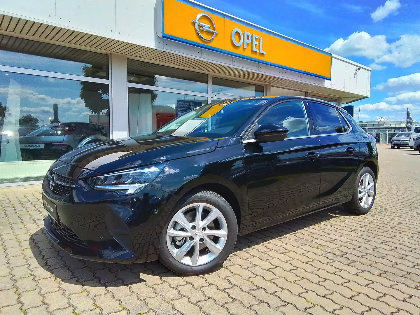 Opel Corsa F 1.2 Elegance Negro - 2