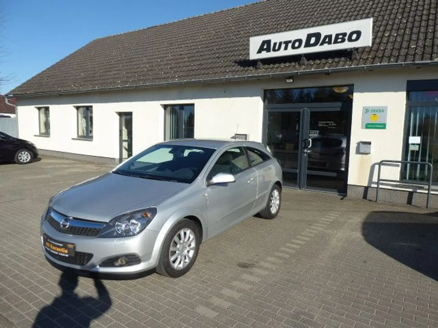 Opel Astra H GTC Sport Silber - 1
