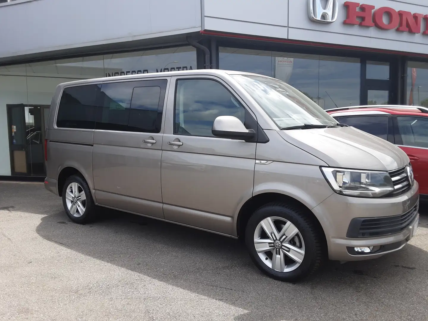Volkswagen T6 Multivan Multivan 2.0 tdi Comfortline 150cv Grigio - 1