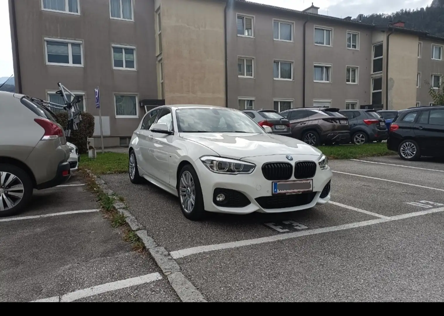 BMW 116 116d M Sport - 1