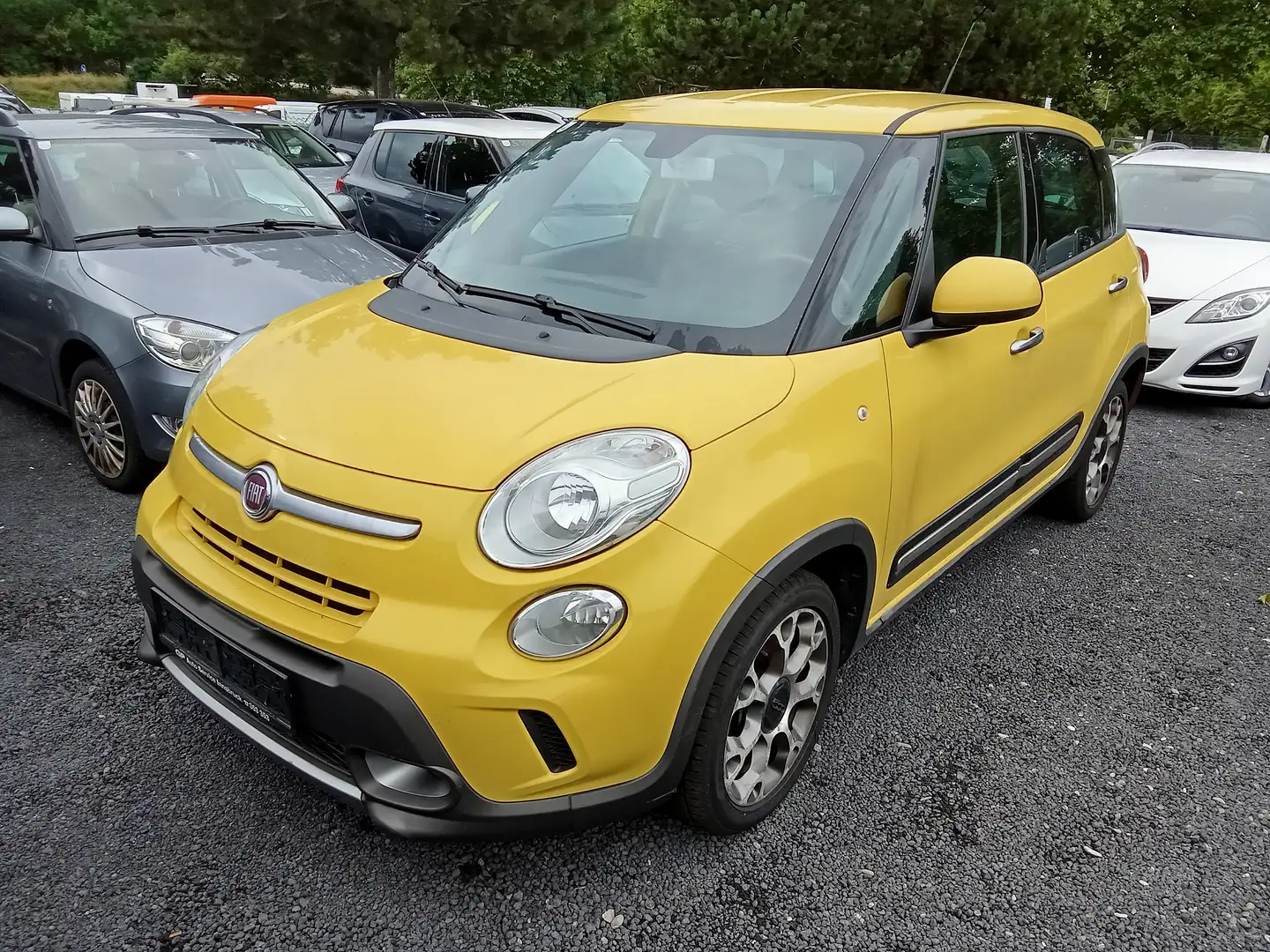 Fiat 500L Trekking Gelb - 1
