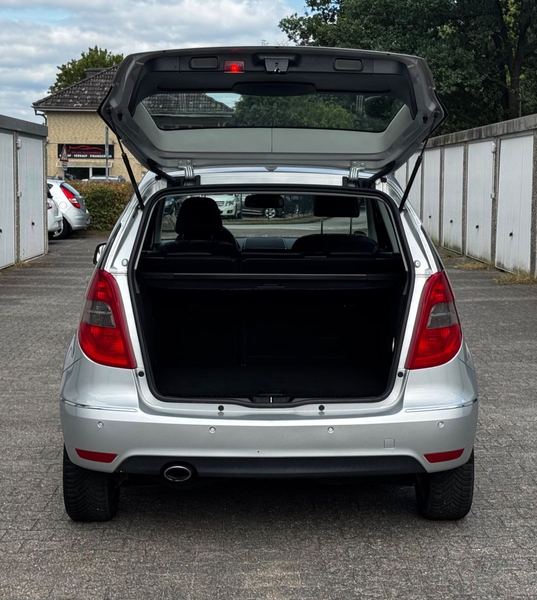 Mercedes-Benz A 180 A-Klasse A 180 CDI Avantgarde — photo 8