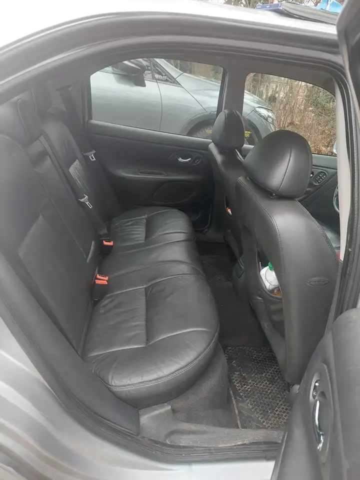 Ford Mondeo Ghia, foto 6