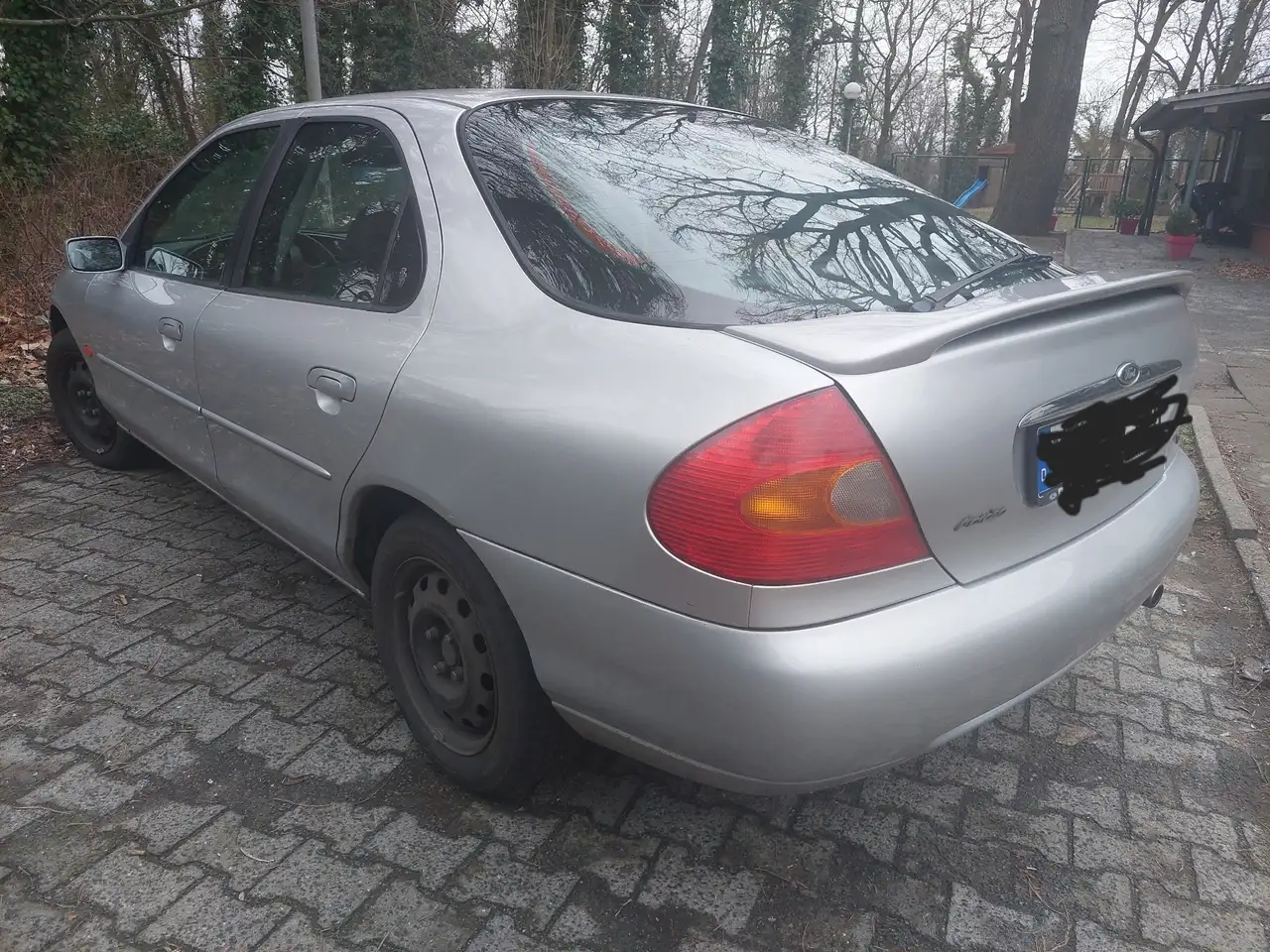 Ford Mondeo Ghia, foto 3