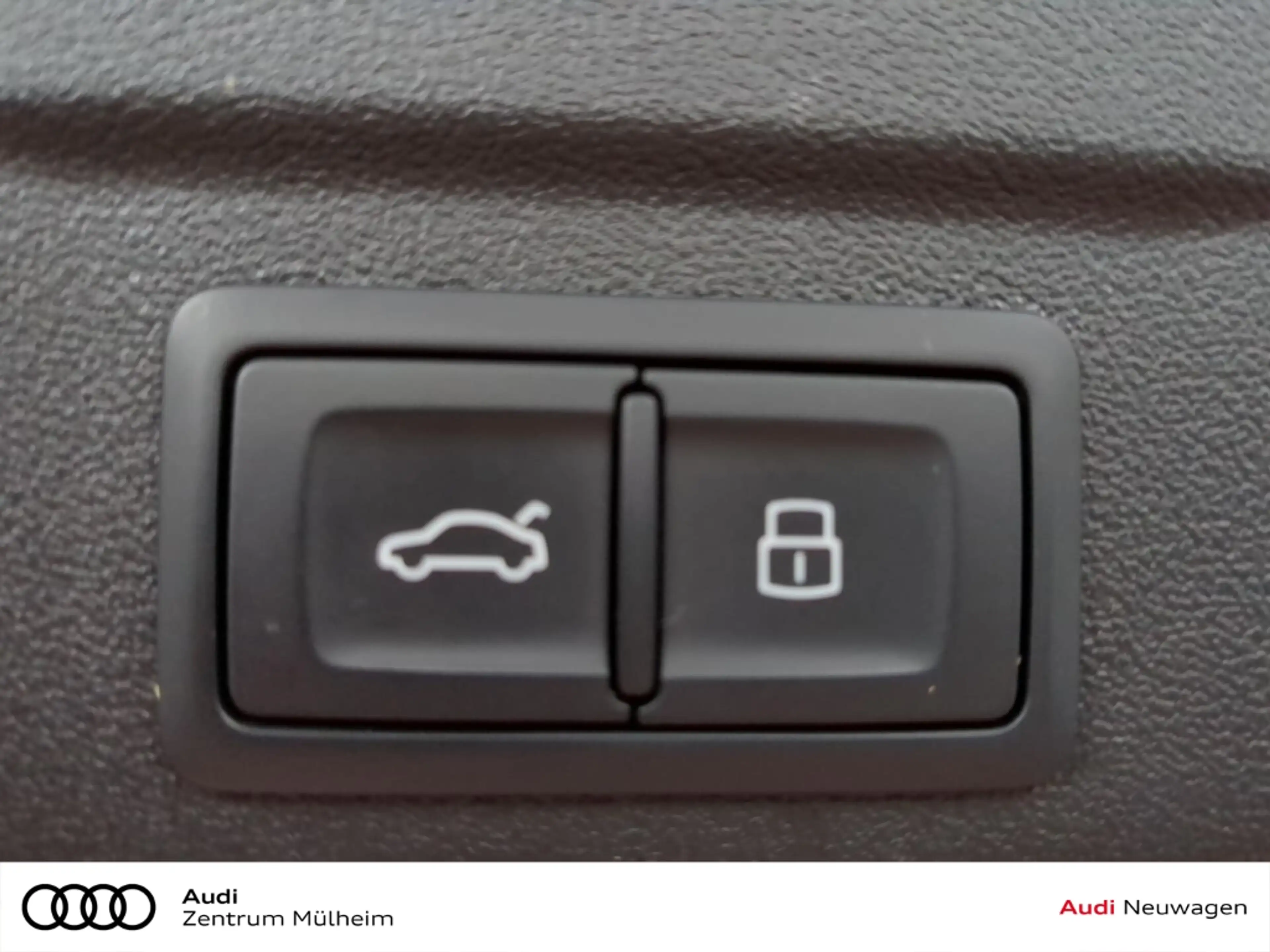 Audi A6 Avant TDI 150 KW Matrix LED virtual Leder Tech — photo 11