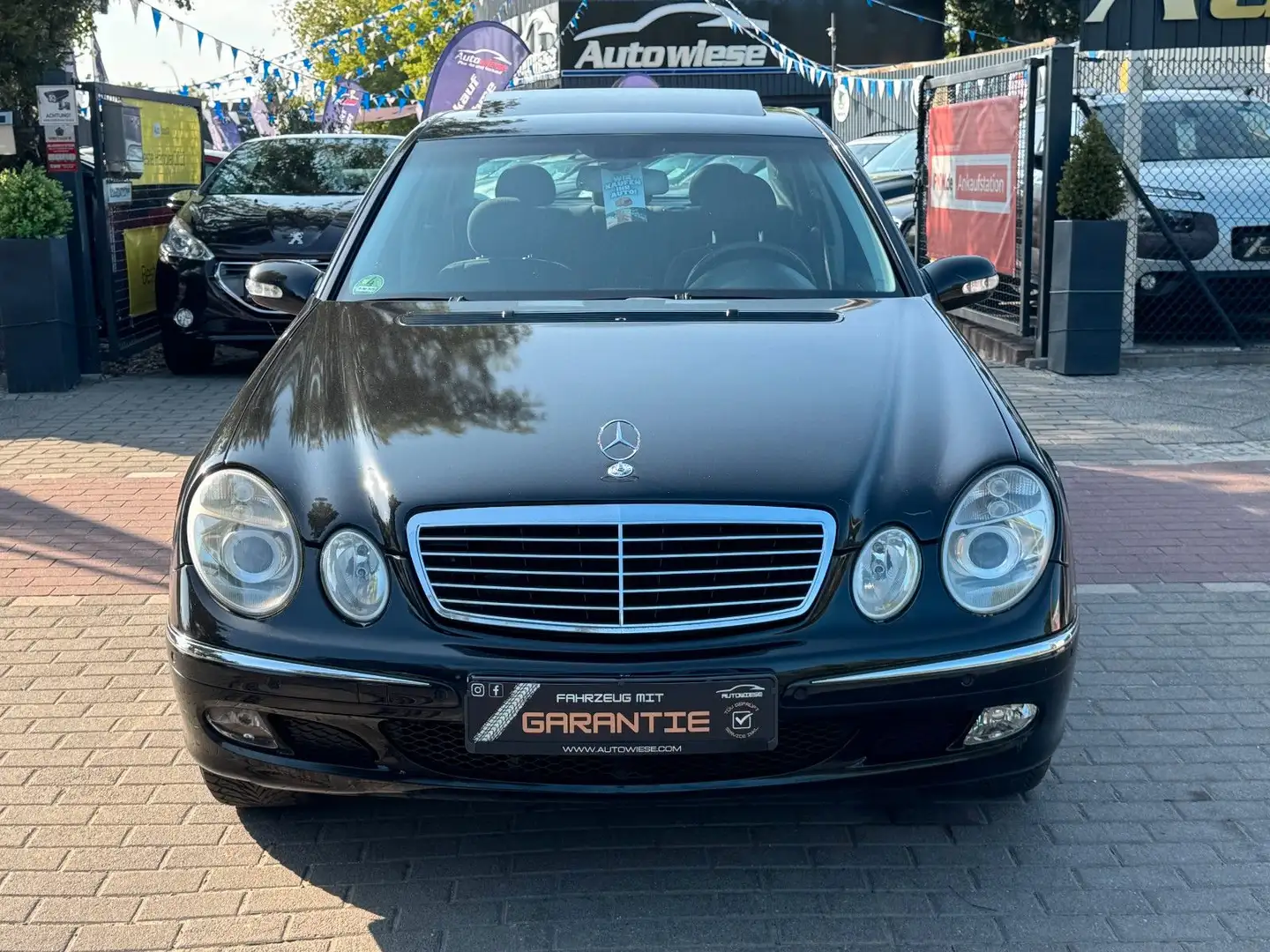 Mercedes-Benz E 200 E200 CDI Lim*Aut.*Klima*Schiebed.*Temp.*TÜV NEU Negro - 2