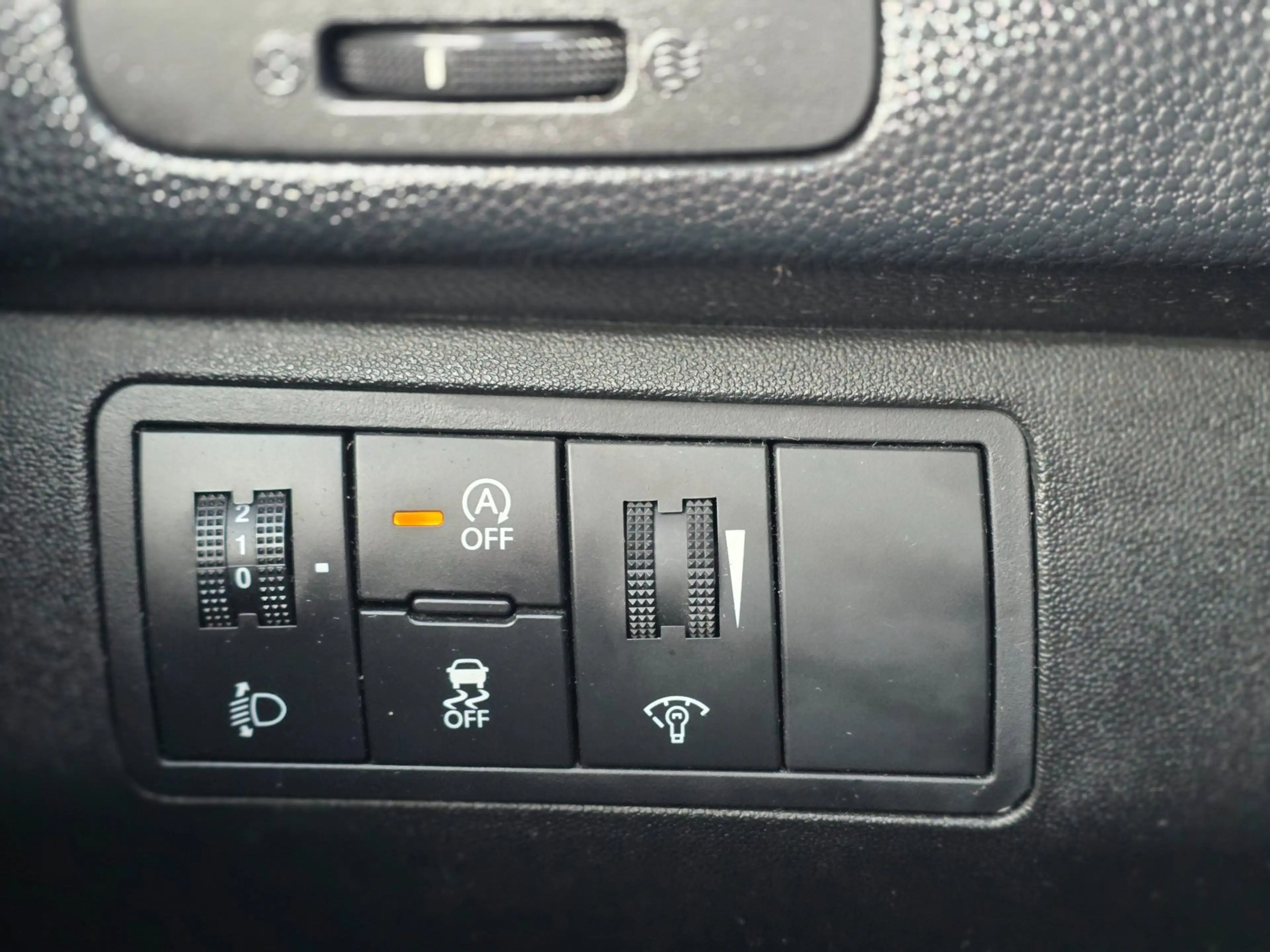 Hyundai iX20 1.4i i-Vision start stop airco elektrische ramen c — photo 11