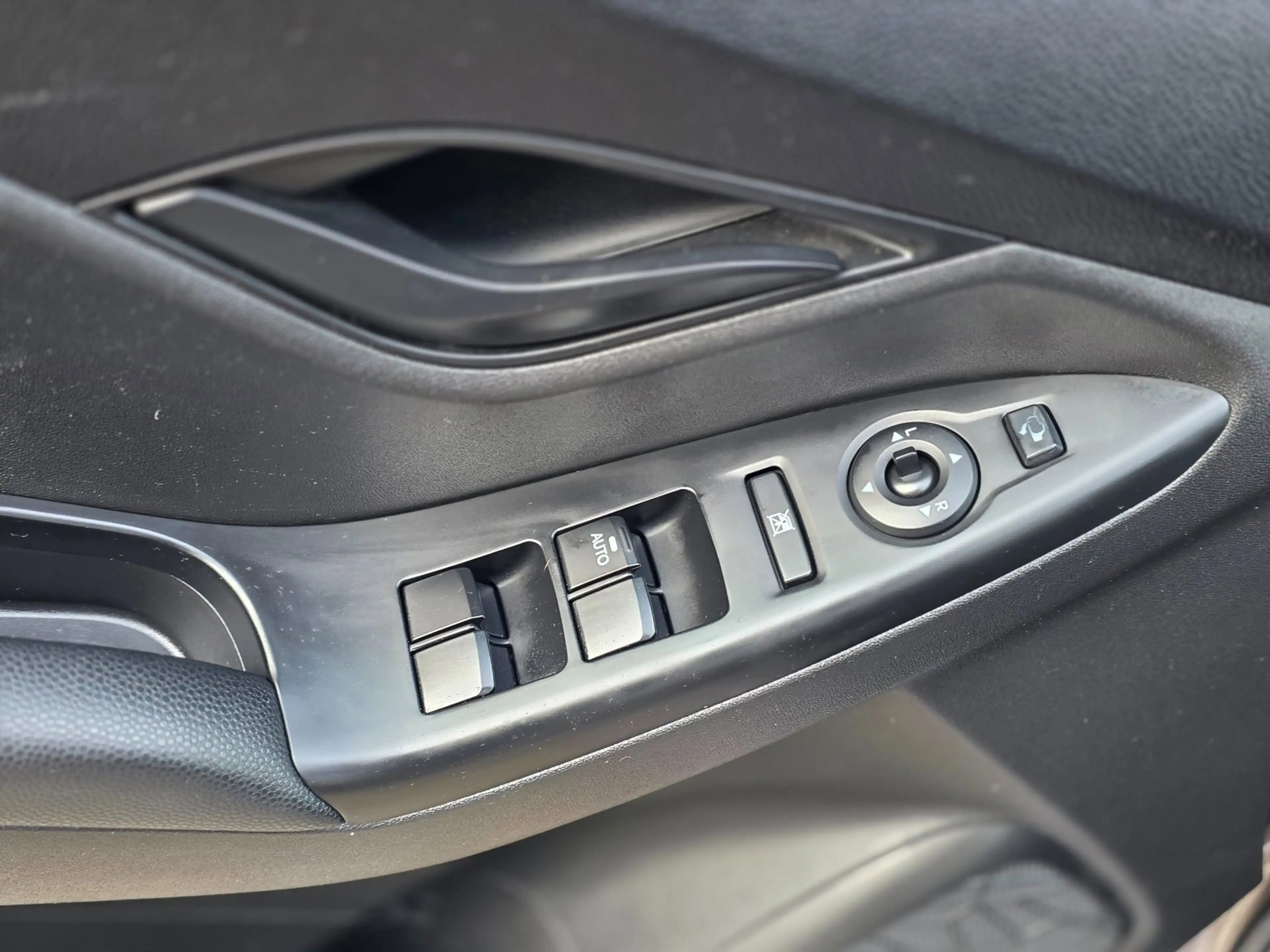 Hyundai iX20 1.4i i-Vision start stop airco elektrische ramen c — photo 13