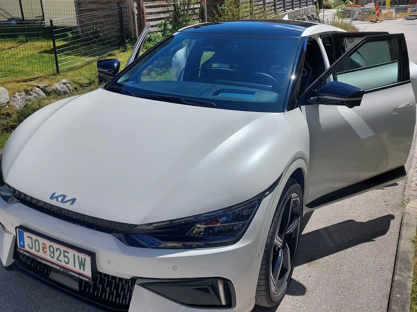 Kia EV6 EV6 AWD 77,4kWh GT-Upgrade Aut.GT-Upgrade Weiß - 2