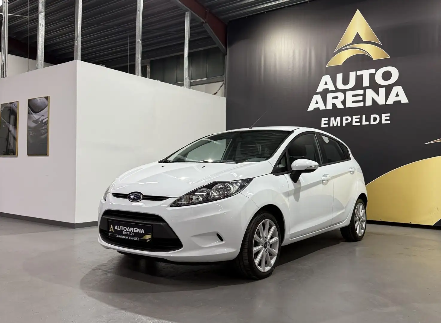 Ford Fiesta 1.4 Automatik Trend*5-Tür*TÜV NEU Weiß - 1