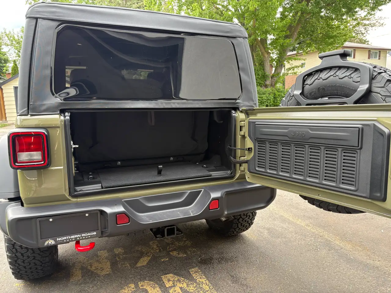 Jeep Wrangler снимка Jeep Wrangler