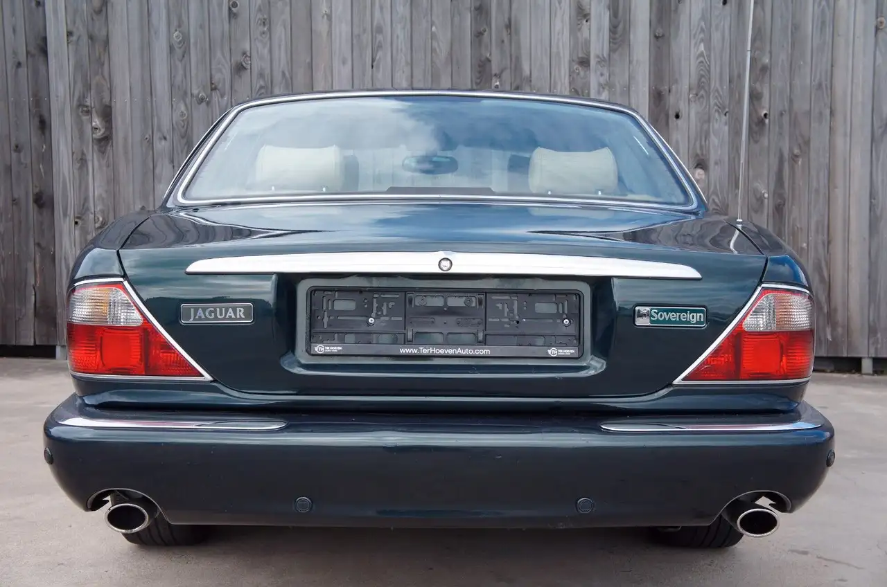 Jaguar XJ Executive Sovereign 3.2 V8 Navi Klima 174KW, foto 7