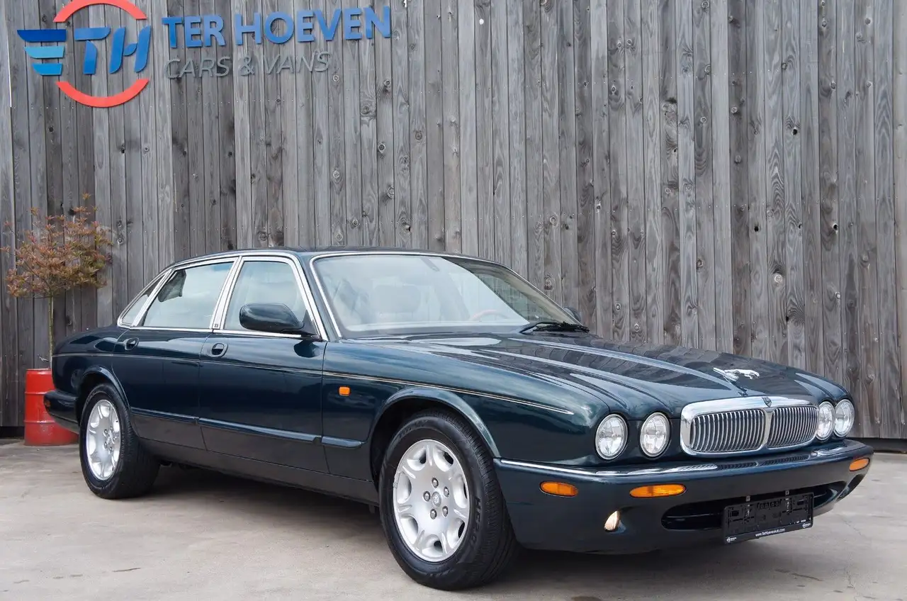 Jaguar XJ Executive Sovereign 3.2 V8 Navi Klima 174KW, foto 5