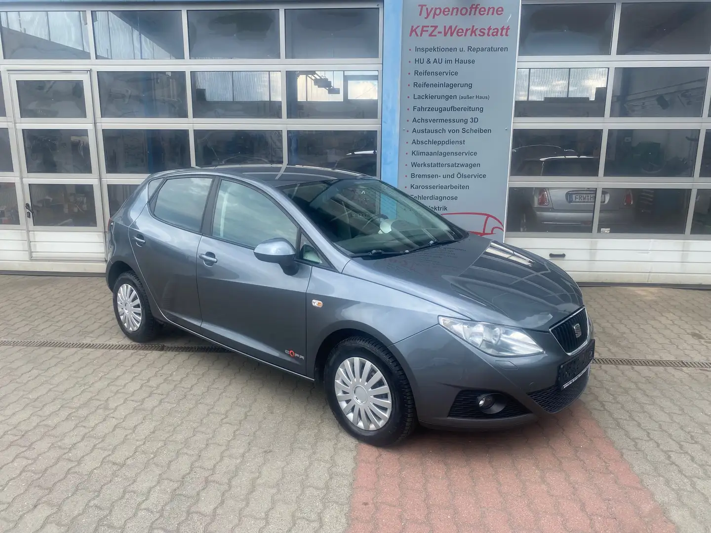 SEAT Ibiza 1.2 12V , Sitzheizung, Tempomat, HU/AU neu Grigio - 1