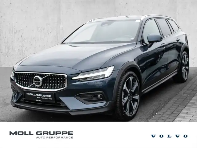 Volvo V60 Cross Country B4 D AWD Ultimate Bright AHK