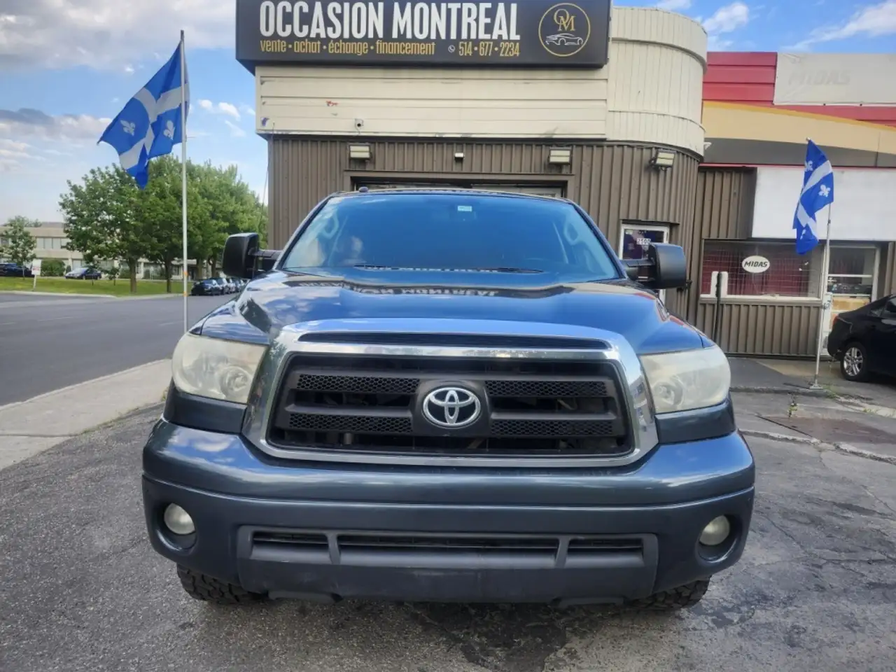 Toyota Tundra photo Toyota Tundra