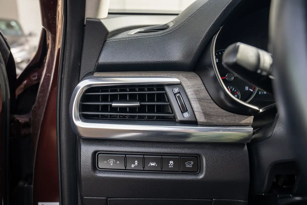 Kia Telluride снимка Kia Telluride