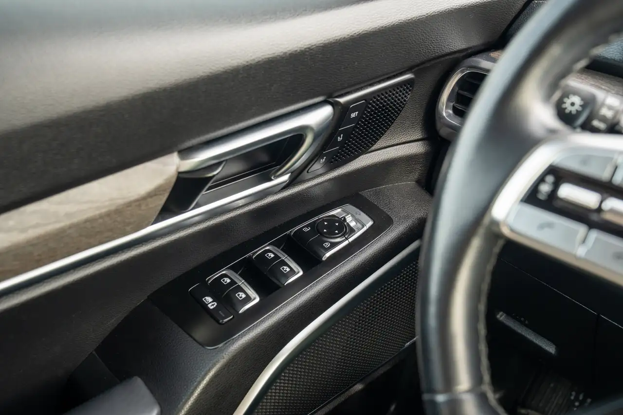 Kia Telluride снимка Kia Telluride