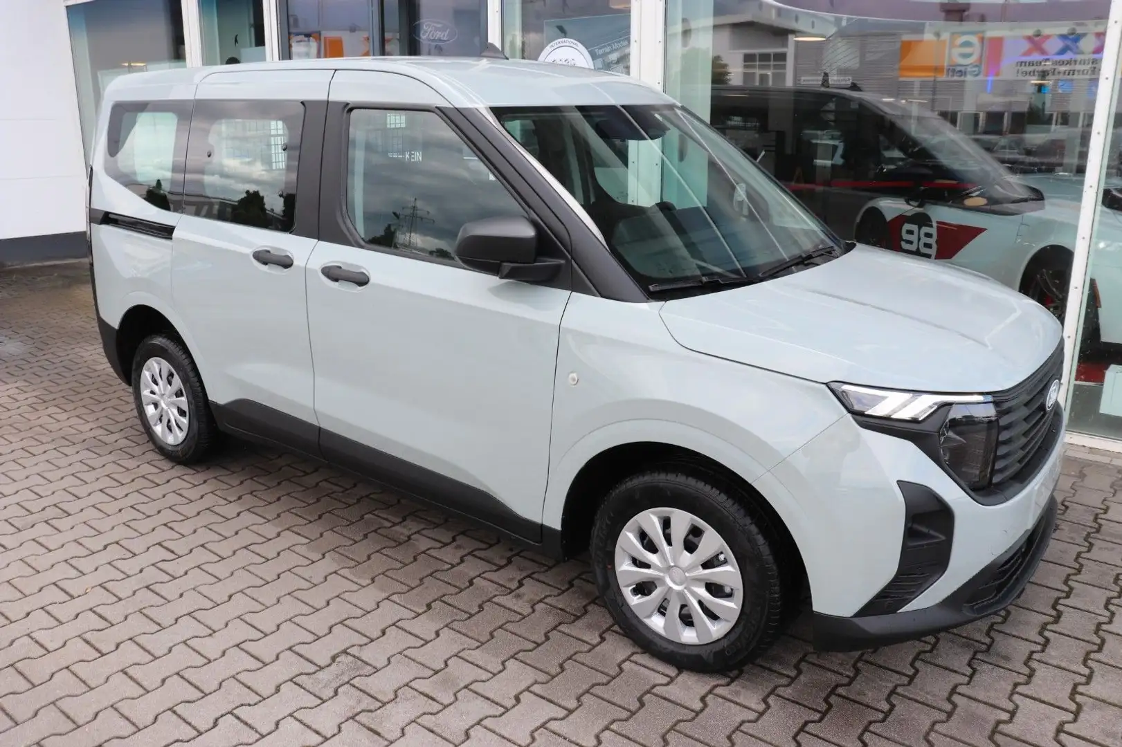 Ford Transit Courier DOKA 1.0 EcoB. 3,99% FIN* AHK Серый - 2